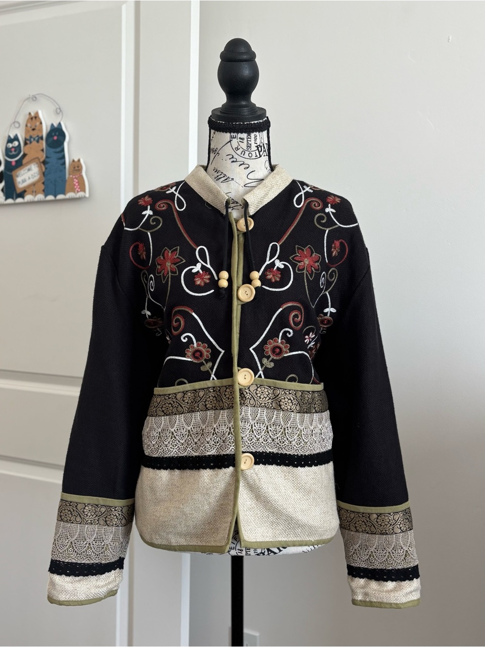 Vintage Coldwater Creek Embroidered Lace Patchwork Jacket 🖤🌿